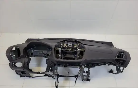Ford Kuga II Dashboard 