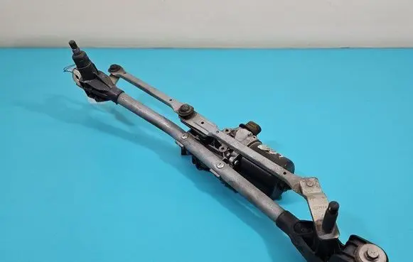 Renault Megane III Wiper motor W000007226 IMPRK1503800