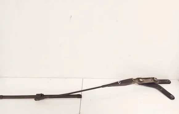 Ford Focus C-MAX Front wiper blade arm 3m5117526ca