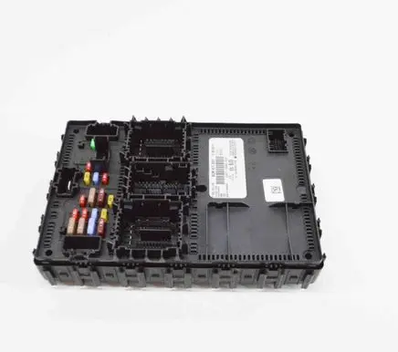 Ford Fiesta Central body control module F005V03186 LU5T15604BJD