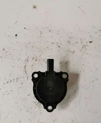 Mercedes-Benz S W220 Camshaft speed sensor A2761560790