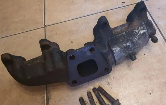 Audi 80 90 B3 Exhaust manifold 068129591S 068129581S C10R202