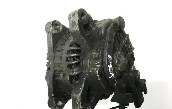 Peugeot 607 Generator/alternator 9635772980