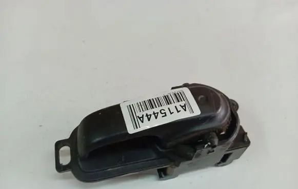 Nissan Note (E11) Front door interior handle 5010800006