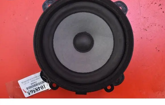 Hyundai Kona I Subwoofer speaker 96330J9000