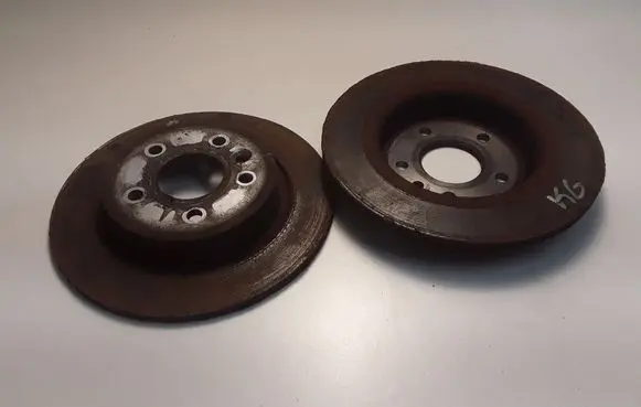 Volvo V40 Rear brake disc 31341645
