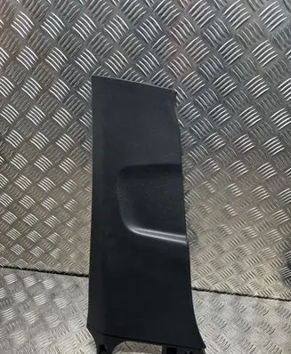 (B) pillar trim (bottom)
