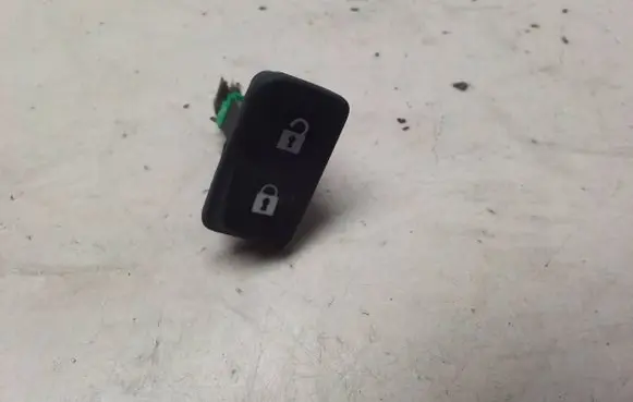 Central locking switch button