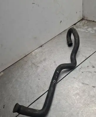 Mercedes-Benz Vito Viano W638 Engine coolant pipe/hose
