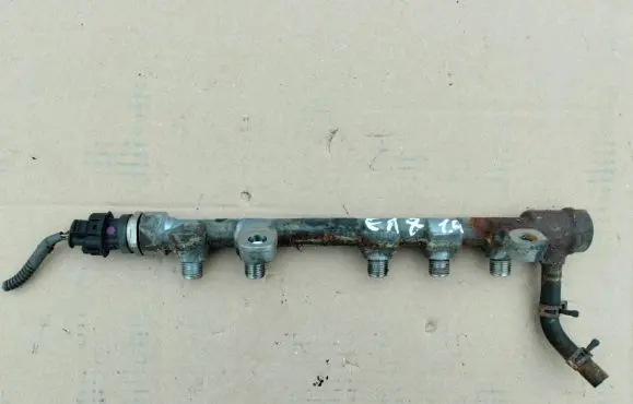 Toyota Auris E180 Fuel main line pipe 0445214177 2381033030