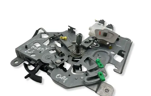 Nissan Quest Sliding door lock 825051JA0B
