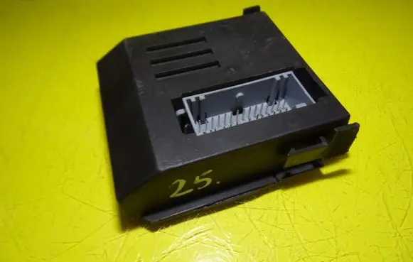 Renault Scenic I Air conditioner control unit module 9140010353 7700427696A