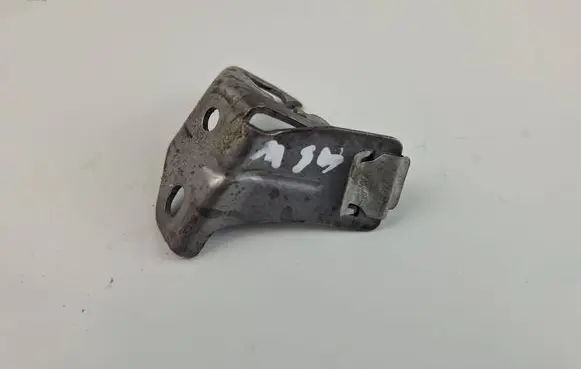 Audi Q5 SQ5 FY Tie down hook / loop 05L131121H