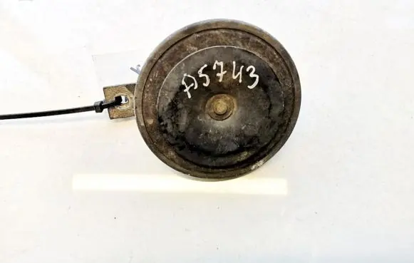 Volkswagen Golf II Horn signal e120011