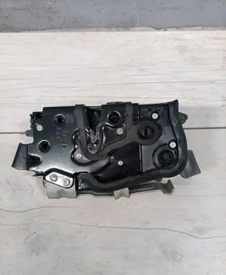 Lincoln Continental Front door lock motor GD9BF219A64BL