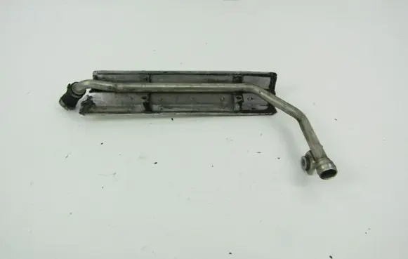 Volkswagen PASSAT B5.5 Exhaust heat shield 06B129585H
