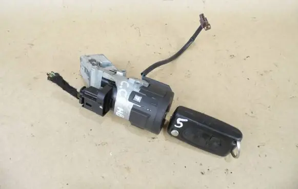 Citroen C4 I Ignition lock