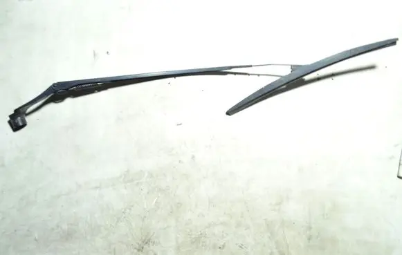 Infiniti Q50 Windshield/front glass wiper blade FX21F73