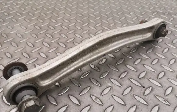 Porsche Cayenne (92A) Rear upper control arm/wishbone 7L0505376A