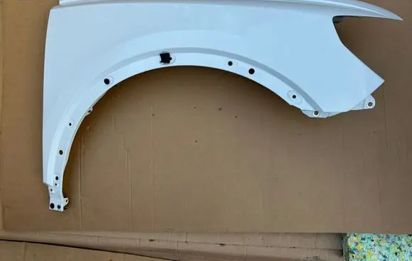 Audi Q3 F3 Fender 83A821470