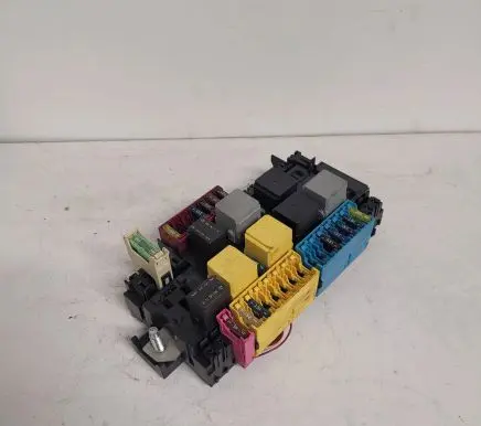 Mercedes-Benz ML W164 Fuse box set A1669063801 5072426 13935164