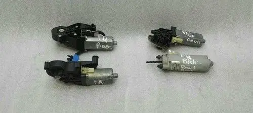 Mercedes-Benz CLS AMG C219 Seat adjustment motor A0068206042