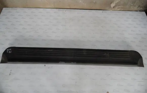 Dodge Nitro Front sill trim cover