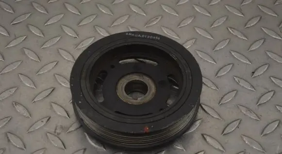 Renault Megane III Crankshaft pulley 5H60A01206T6