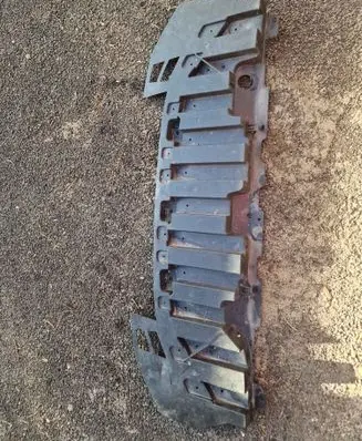 Nissan Leaf II (ZE1) Front bumper skid plate/under tray 626635SH0A