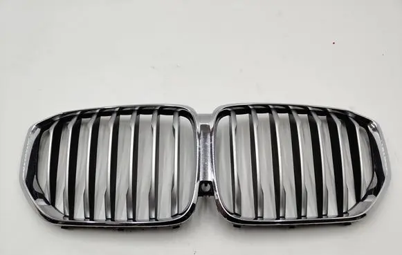 BMW X5 G05 Front bumper upper radiator grill 7454887