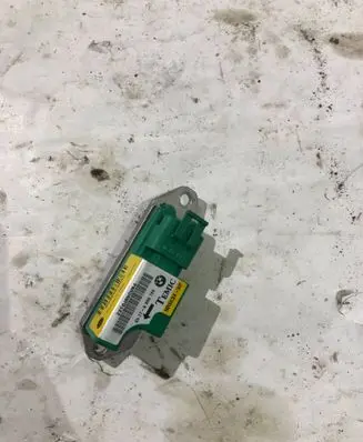 BMW 5 E39 Airbag deployment crash/impact sensor 6900728
