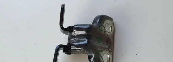 Opel Mokka Rear door upper hinge
