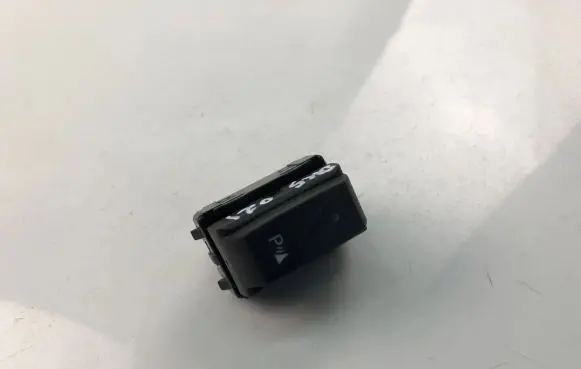 Other switches/knobs/shifts
