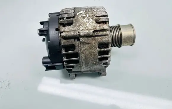 Seat Ibiza V (KJ) Generator/alternator 05e903026q