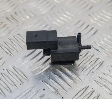 Audi A4 S4 B8 8K Turbo solenoid valve 037906283C