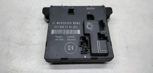 Mercedes-Benz E W211 Door control unit/module 2118201526