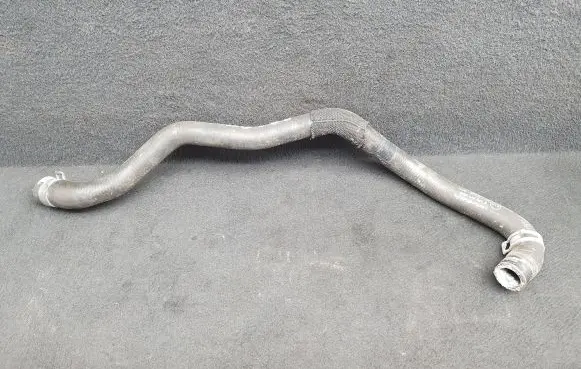 Audi A4 S4 B9 Engine coolant pipe/hose 8W0145947E