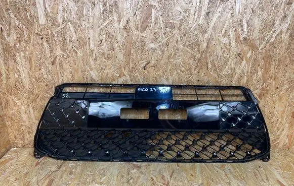 Front bumper lower grill