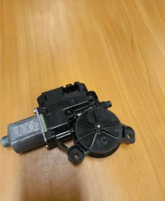 Volkswagen Polo V 6R Front door window regulator with motor 6R0959801AB S850311038C