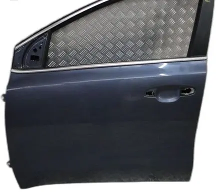 KIA Sportage Front door