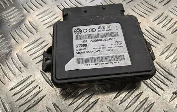 Audi A6 S6 C6 4F Hand brake control module 4F0907801B