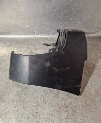 Rear bumper corner part panel trim