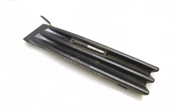 Mercedes-Benz C W202 Front bumper lower grill 2028850126 2028850814