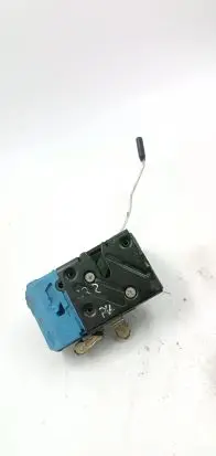 Volvo S80 Front door lock 9141710