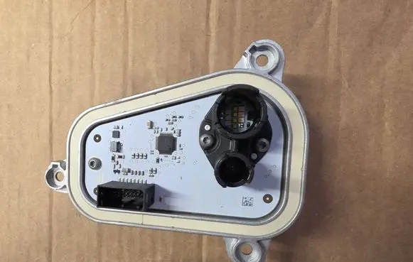 Audi e-tron LED ballast control module 1473000725