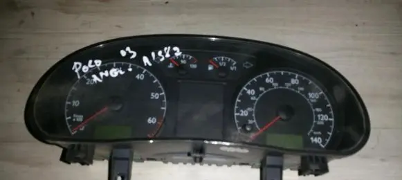 Volkswagen Polo Speedometer (instrument cluster) 6q0920900h v03