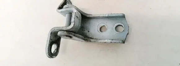 Toyota Corolla Verso E121 Front door upper hinge
