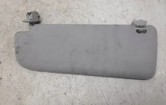 Audi A6 S6 C6 4F Sun visor 4F0857552