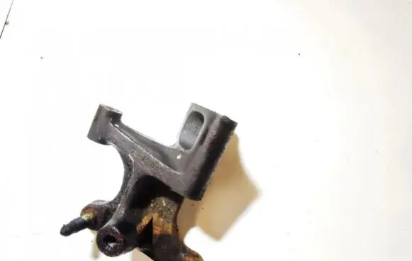 Nissan Almera N16 Engine mounting bracket 11231BM500