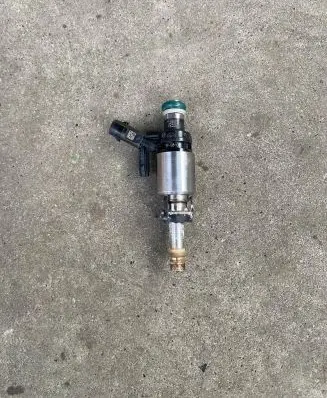 Audi Q2 - Fuel injector 06G906036S